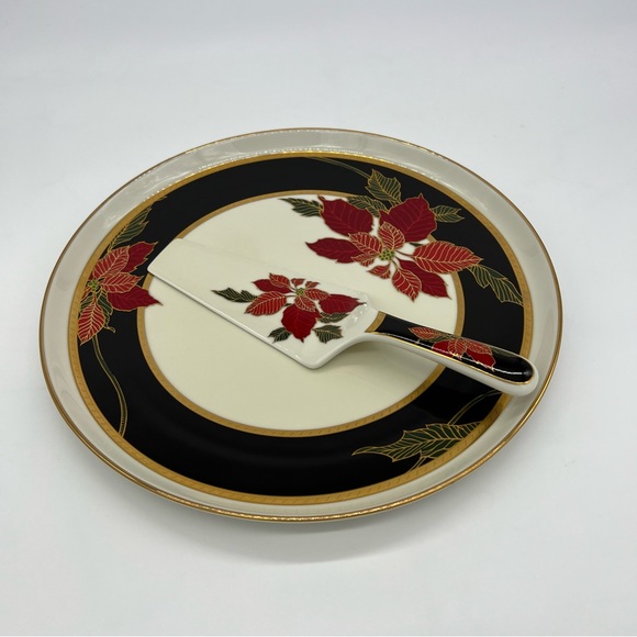 Mikasa Christmas Cake Plate and Server - Picture 9 of 12